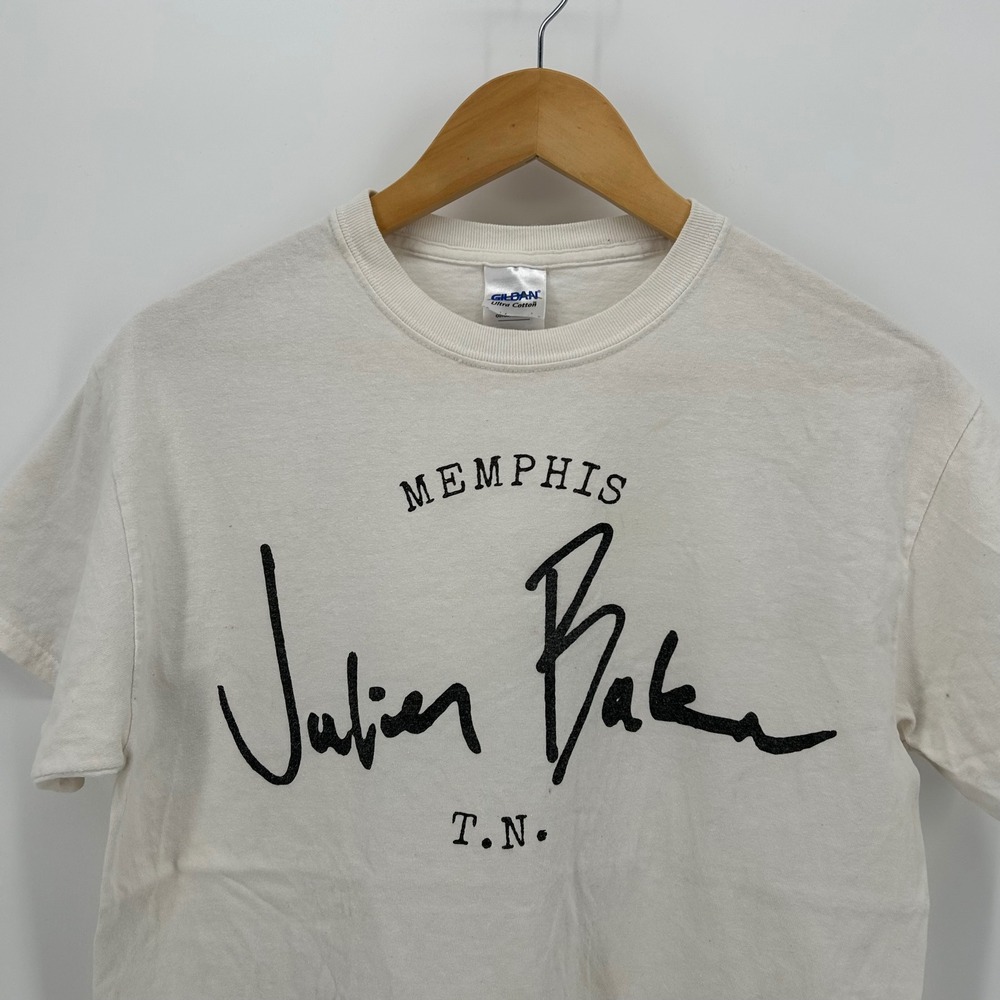 Julien Baker Memphis TN Graphic T-Shirt Mens Medium Cream Indie Rock Band Tee